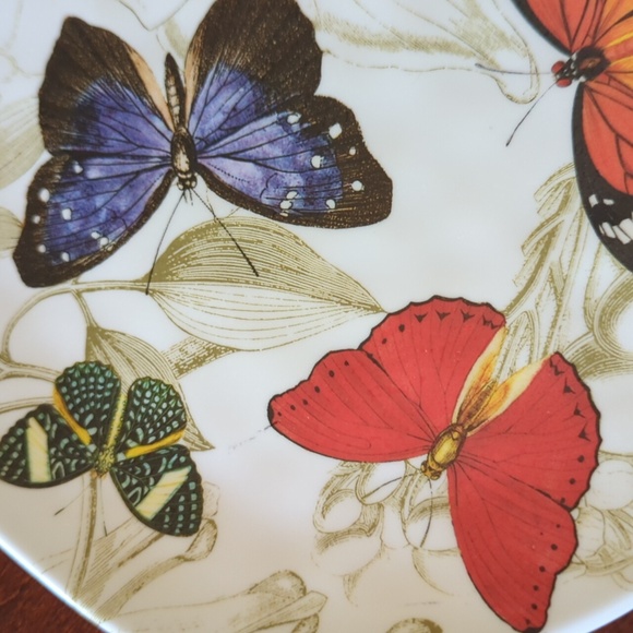 Set Of 3 Michel Design Works Melamine Butterfly Luncheon Plates - Picture 5 of 5